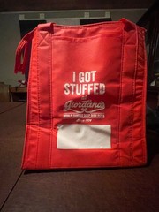 Giardanos Pizza Red Insulated bag