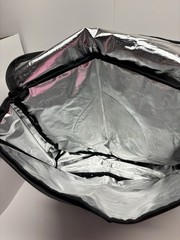 Thirty One Insulated Bag. Gray Dots On Black Pizza Box Casserole Style Picnic