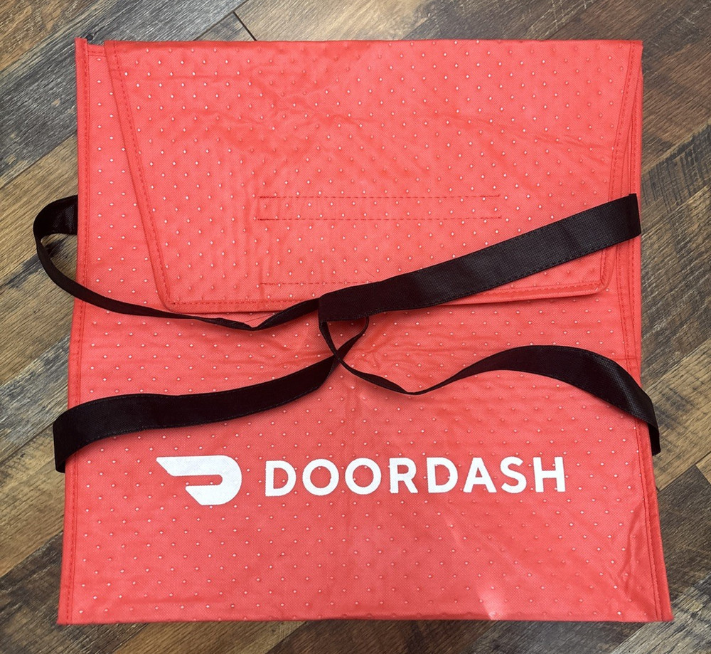 DoorDash Door Dash DD Red Insulated Hot Pizza Bag With Handles 19x19x5