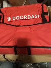 5-DoorDash Insulated Hot Pizza Bag Red With Handles 19” X 18.75” X 4.75” DDH079