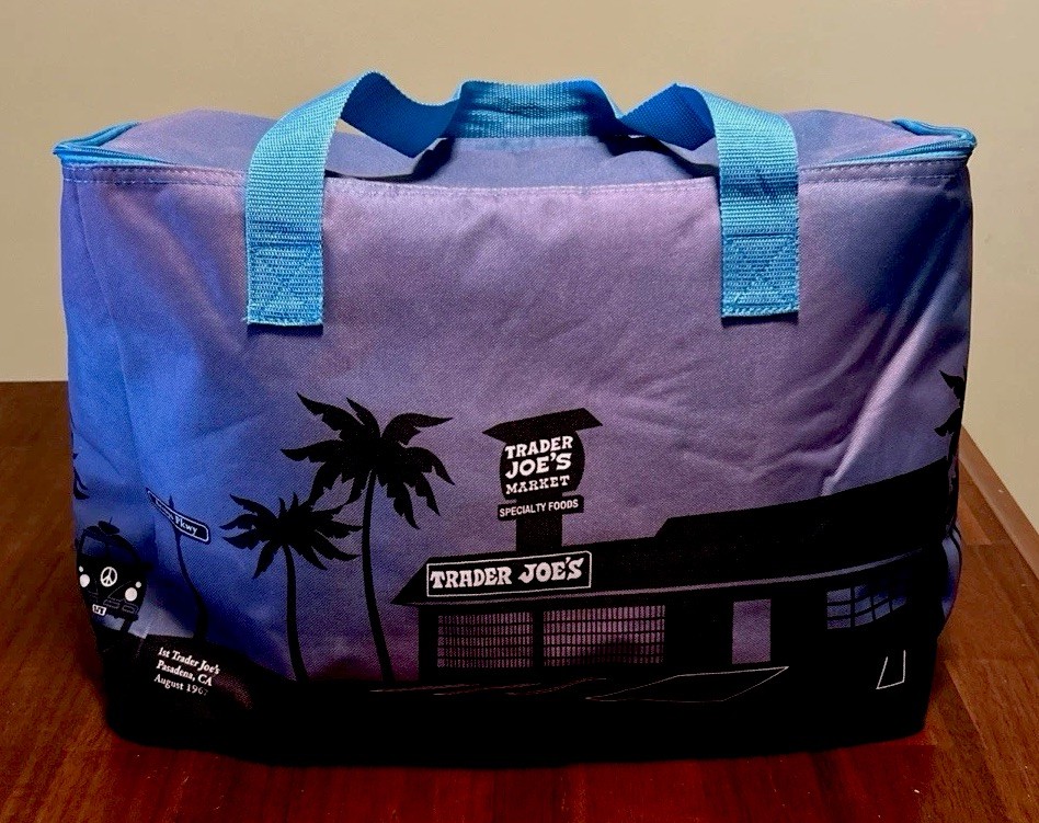 Trader Joes Insulated Tote Bag Purple/Teal 8 Gal Reusable Shopping Cooler RARE