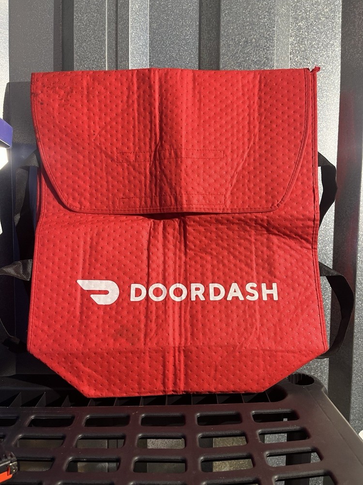 Insulated DoorDash Pizza Bag Red With Handles 19” X 19” X 5”