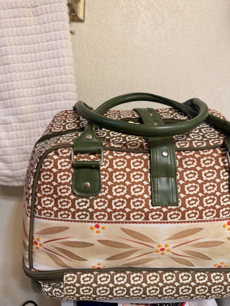temp-tations Insulated Food Pan Bag Green Brown Floral Pattern