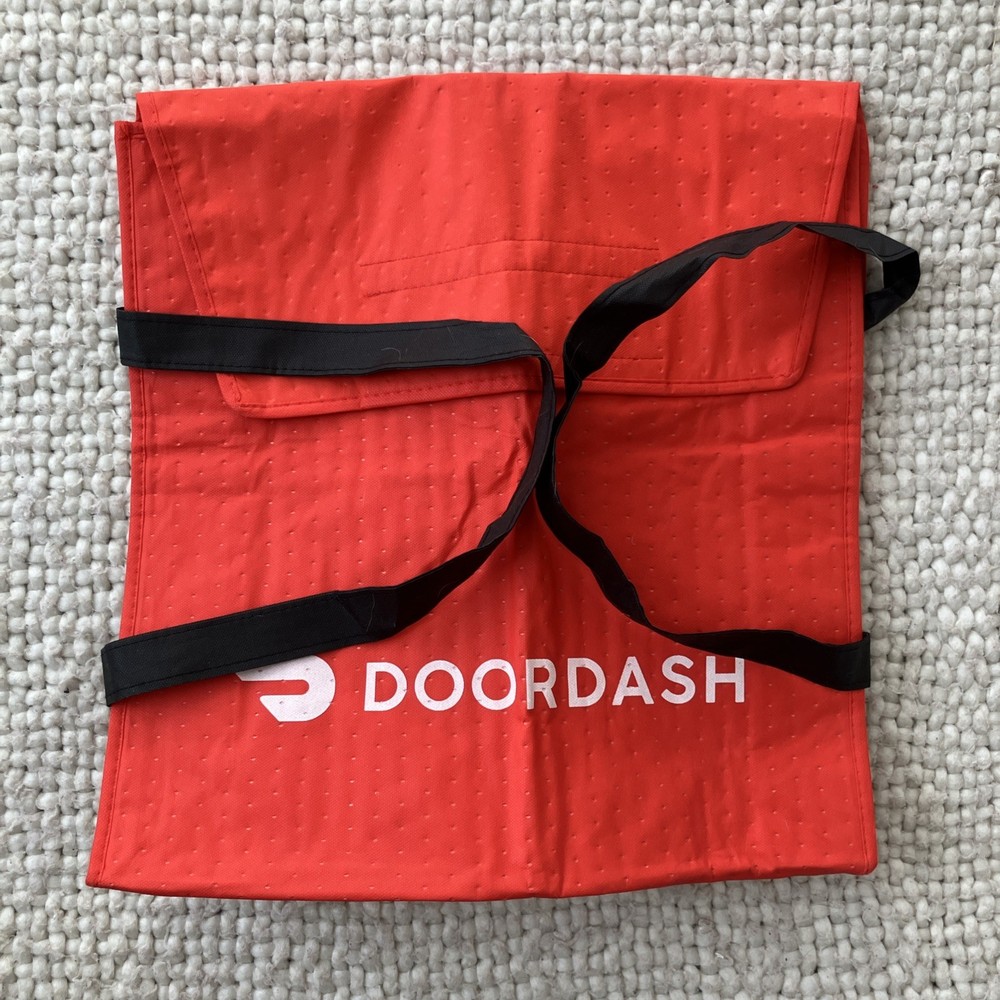 Doordash pizza delivery bag 19″ x 19″ x 5″ — CLEAN
