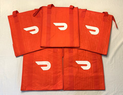 Lot of 7 ~ DOORDASH ~ 13x15x9 ~ Zippered Insulated Delivery Bag / Tote ~ ERRORS