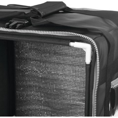 Vollrath VDBBM300 Insulated Food Delivery Backpack (Includes: Integrated Frame),