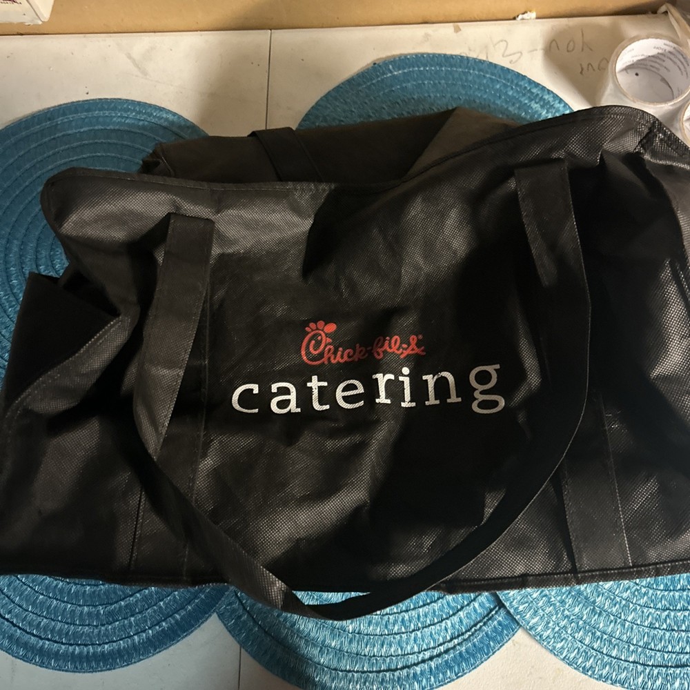 Chick Fil A Catering Tote Bag Lightweight Zip 22x12x14 (1A)