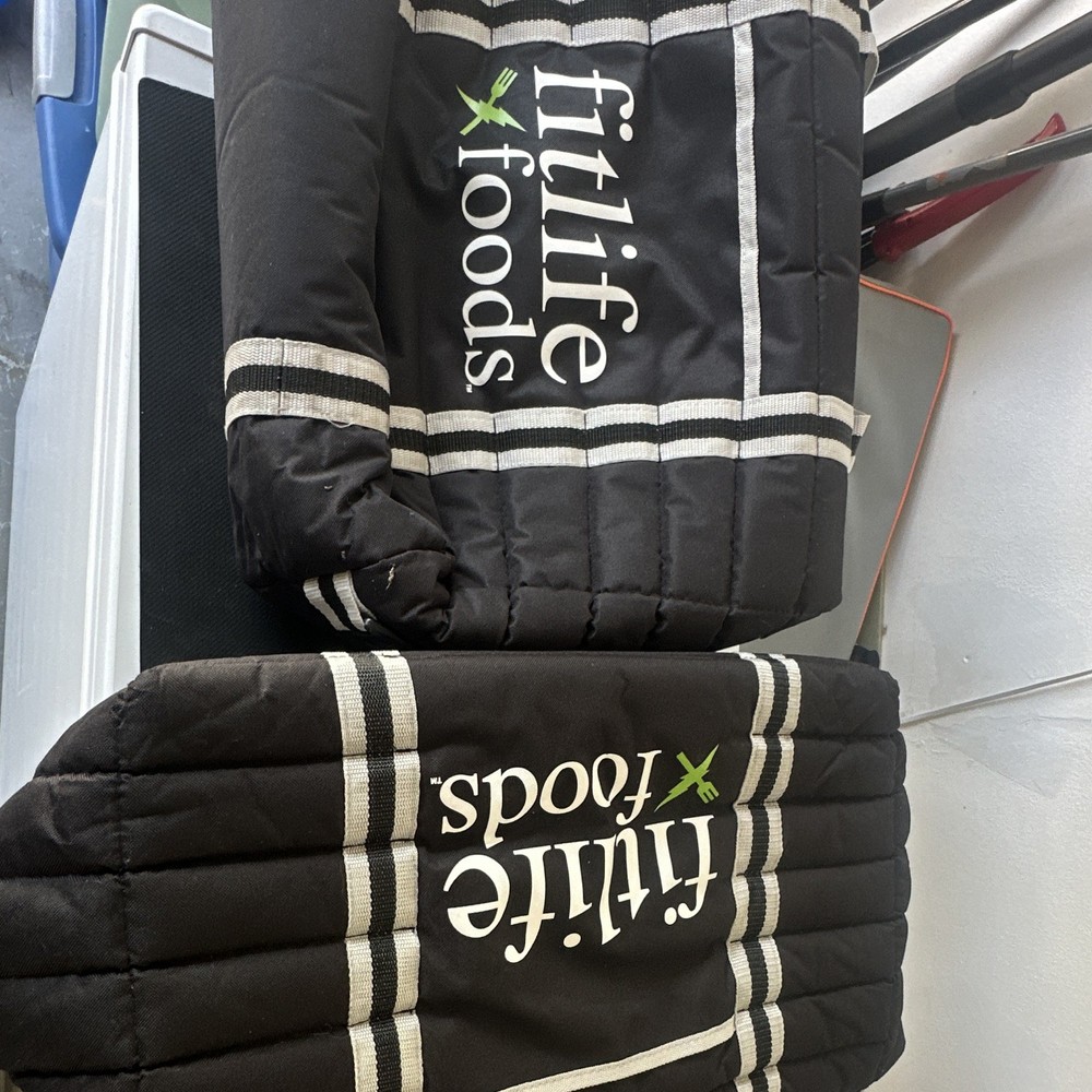 Fitlife Foods Insulated Food Delivery Bags Black/White Zippered Tote Lot of 2