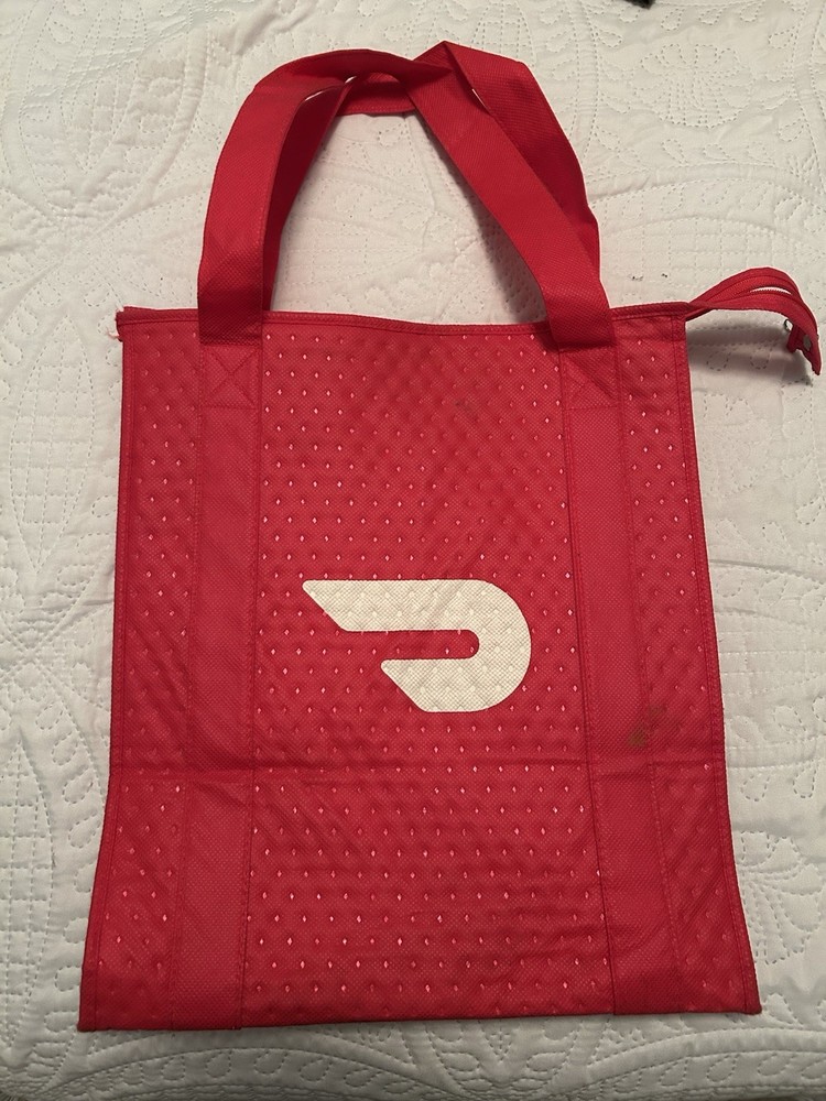 DoorDash Insulated Food Delivery Bag 13x10x15 Inches, Red