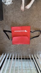 Lightweight DoorDash Brand Pizza Bag: 19 x 19 x 6 with Handles Perfect for Pizza